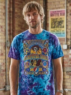 Liquid Blue Tie-Dye Grateful Dead Short Sleeve T-Shirt in Blue & Purple